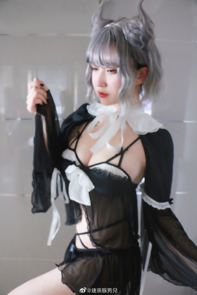 03.jpg