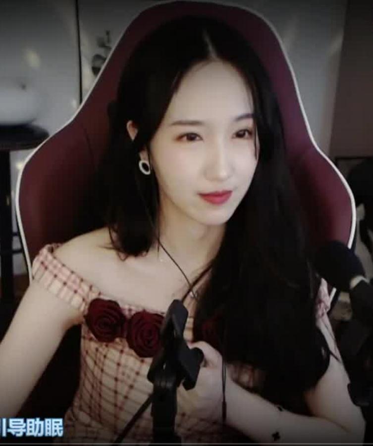 ASMR贝拉小姐姐 纯纯的口腔音哦…