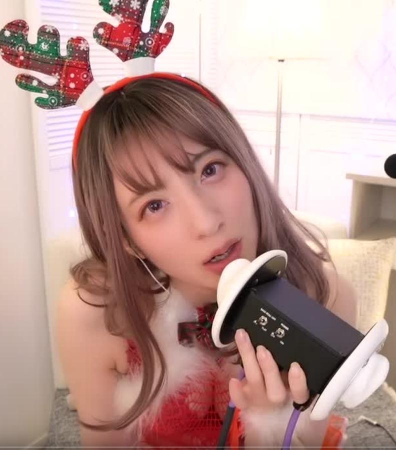 圣诞节前夕ve Echi Echi Santa的耳朵舔污酱ASMR