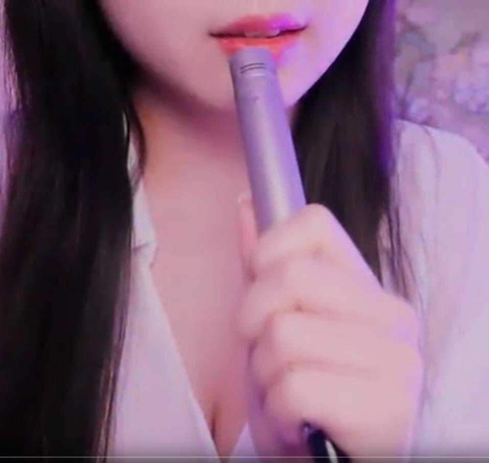 ASMR1小时360°咬嘴入睡