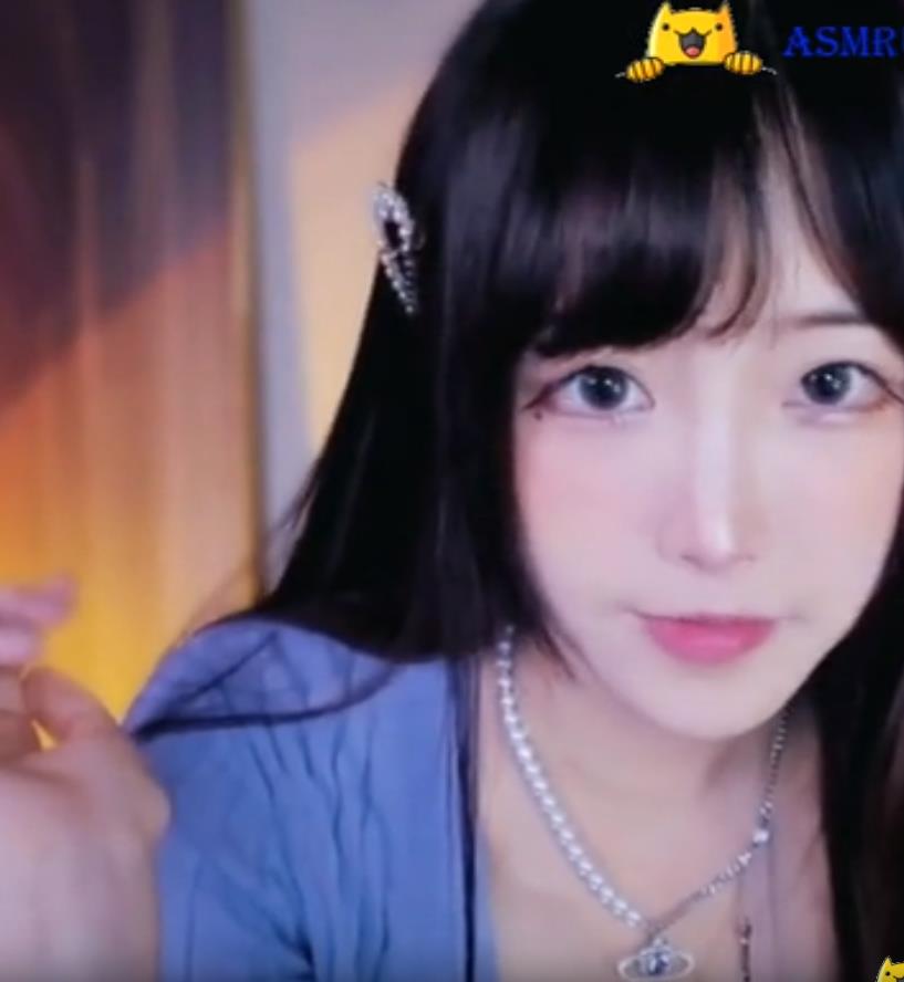ASMR 二呆酱温柔口腔音和耳边吹气