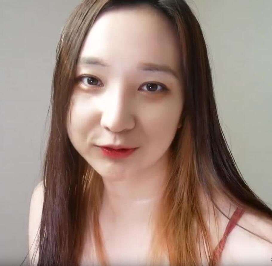 EUNSONGS 羞涩的女朋友