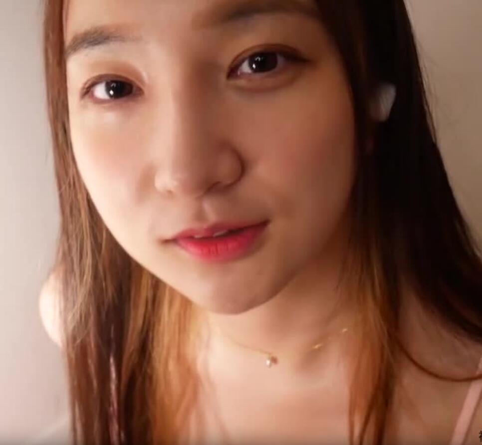 EUNSONGS ASMR 一个安静的吻