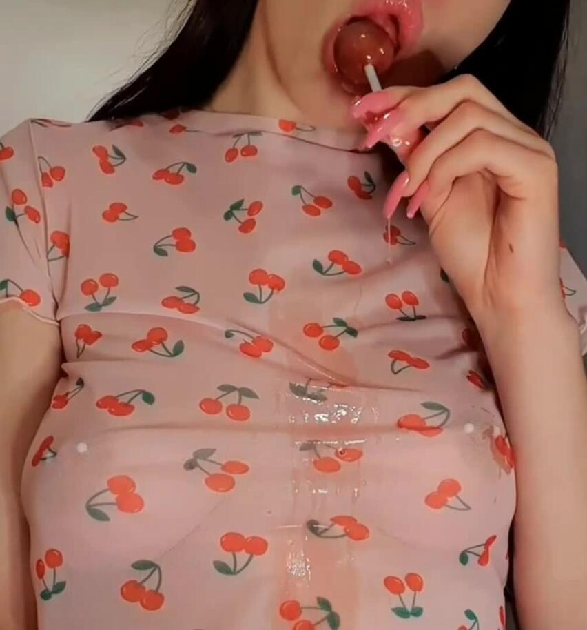 Juicy onlyfans最新ASMR福利 吃棒棒糖