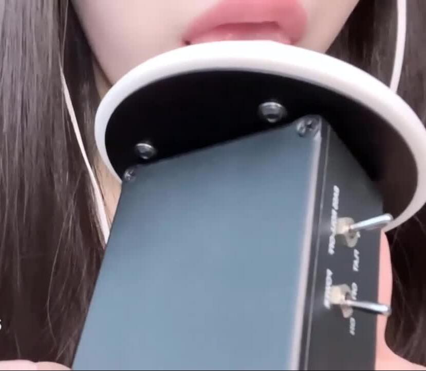 YUUU patreon最新ASMR 舔耳和口腔音