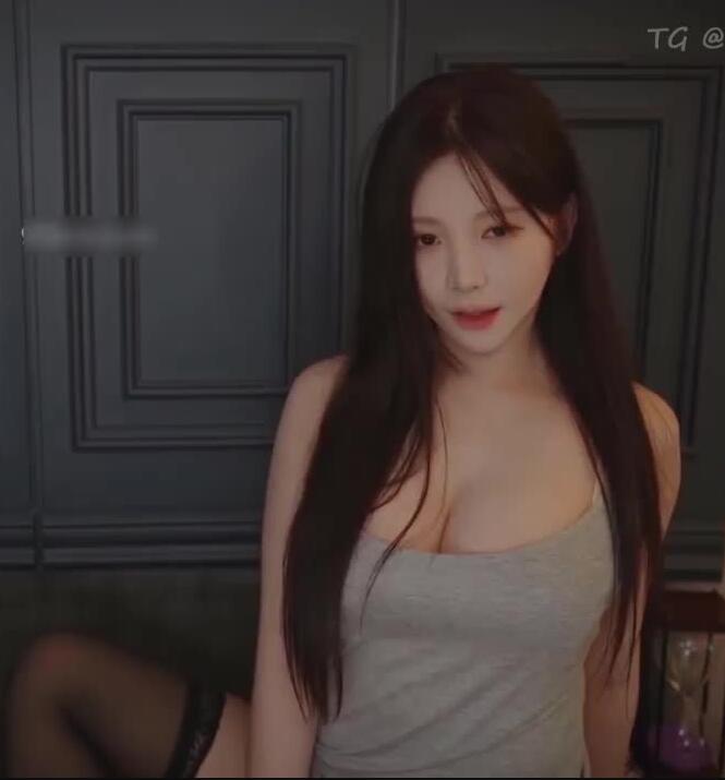 Yoonying ASMR英雄中心测试