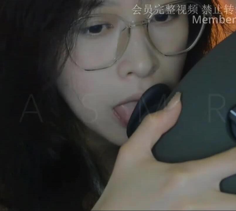 其实不是椰子啦 ASMR KU100天鹅口腔音