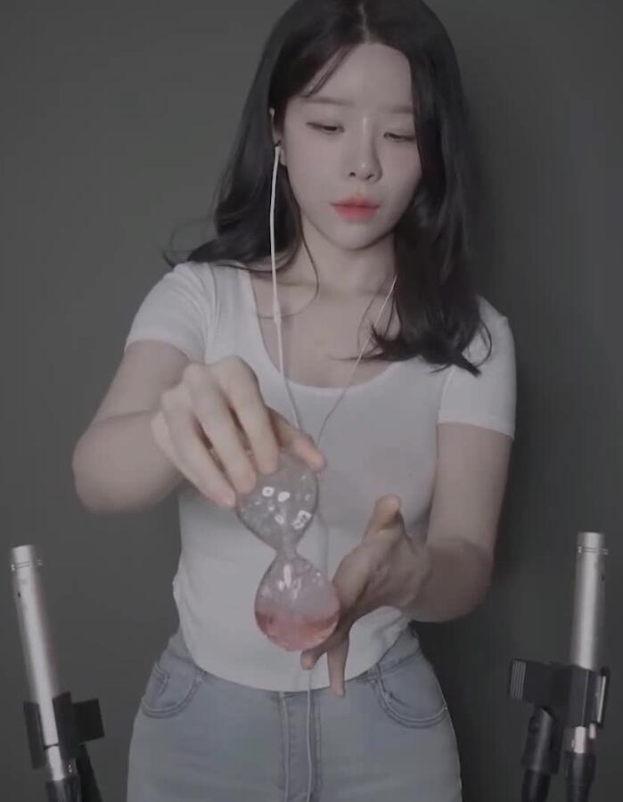 yeonchu 会员ASMR 福利摇晃水瓶