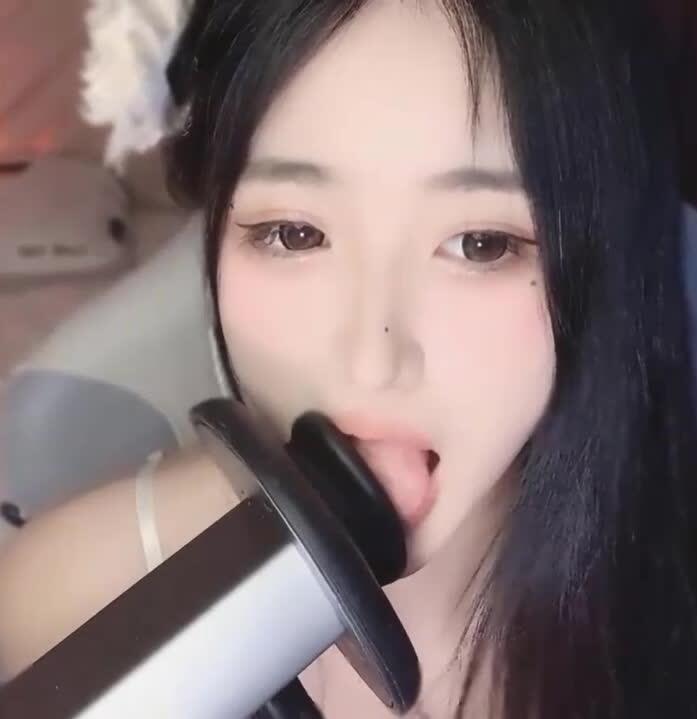 啵啵梨 ASMR多种敏感刺激的口腔音2v