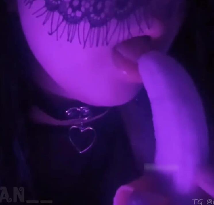 HYMAN__吃香蕉 福利