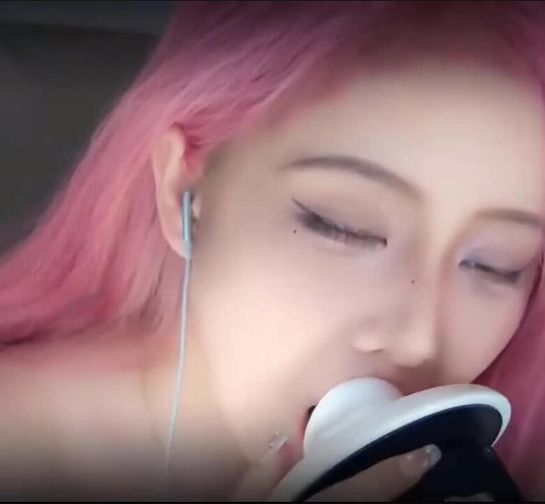 1109133914.jpg