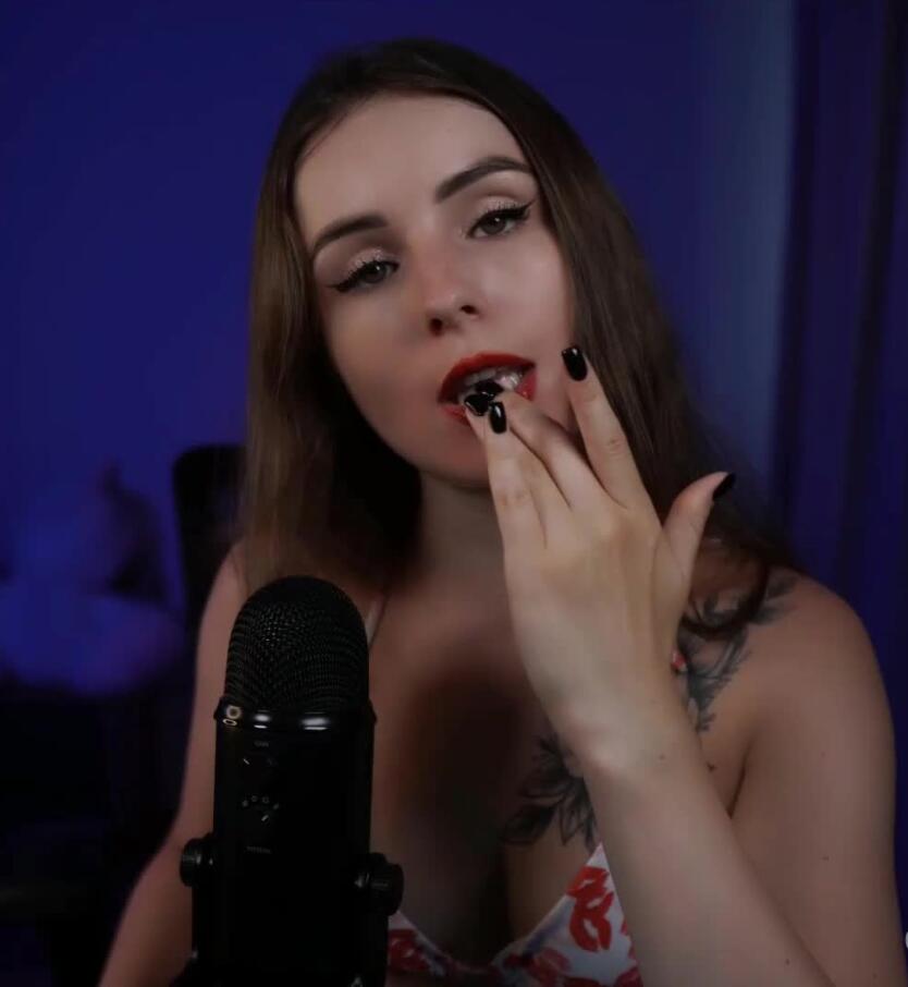 Malinkaa98 onlyfans最新ASMR福利 揉+吃手