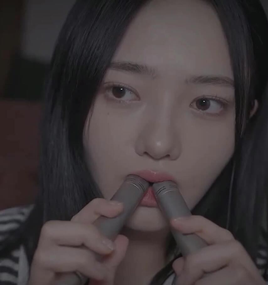Nareun 最新ASMR福利 舌舐口腔音2v