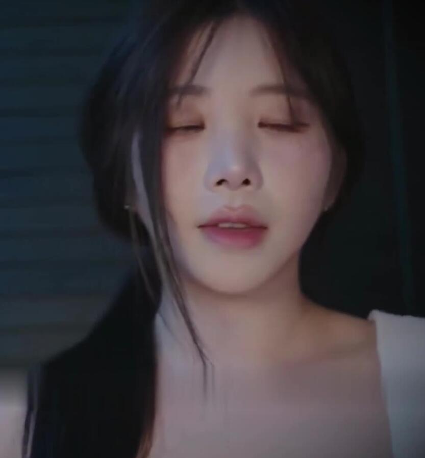 Yoonying ASMR 漫画咖啡厅老板的秘密
