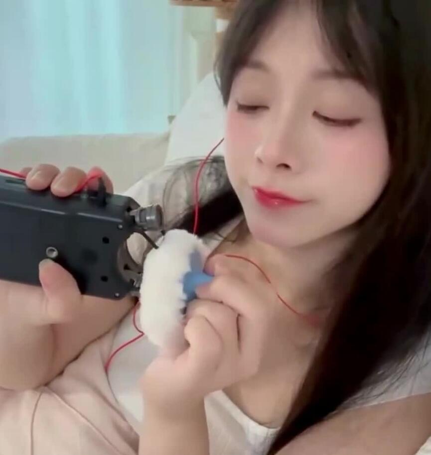 缇雅Asmr-和女友休闲在家的一天